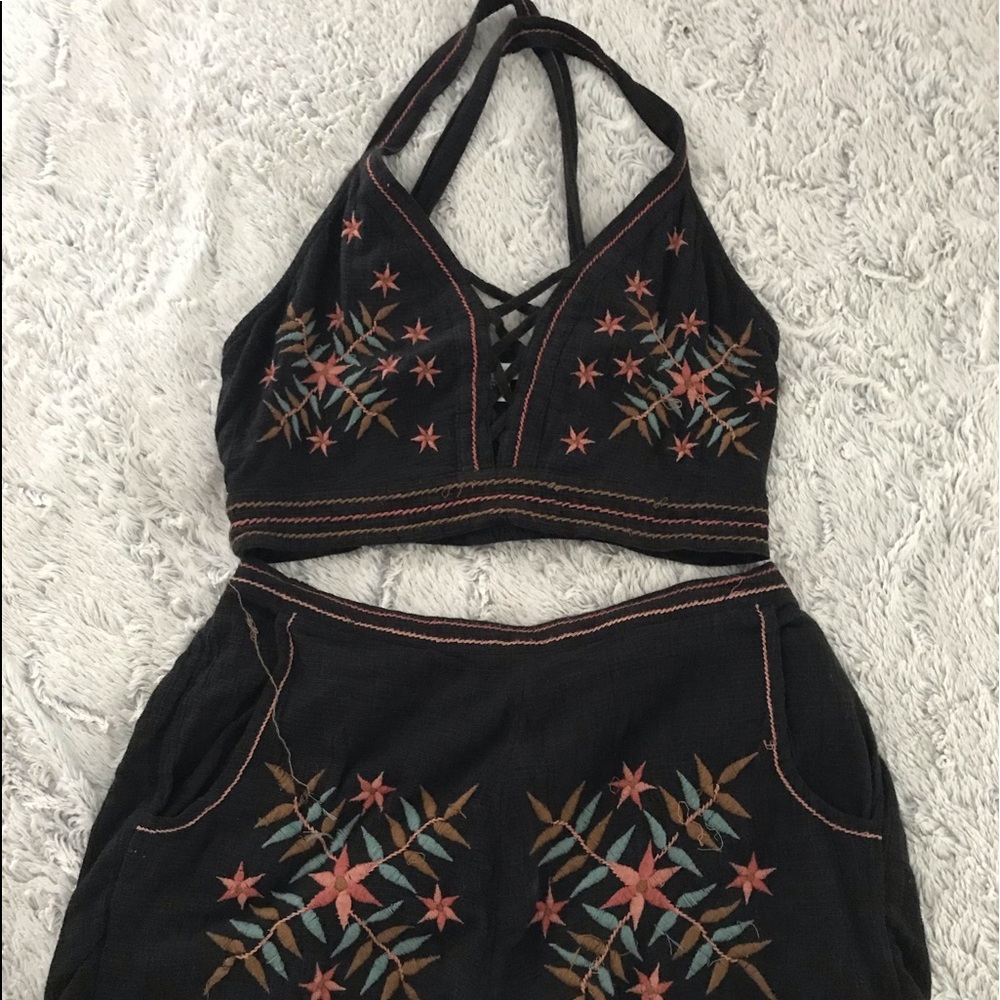 American Eagle Two Piece